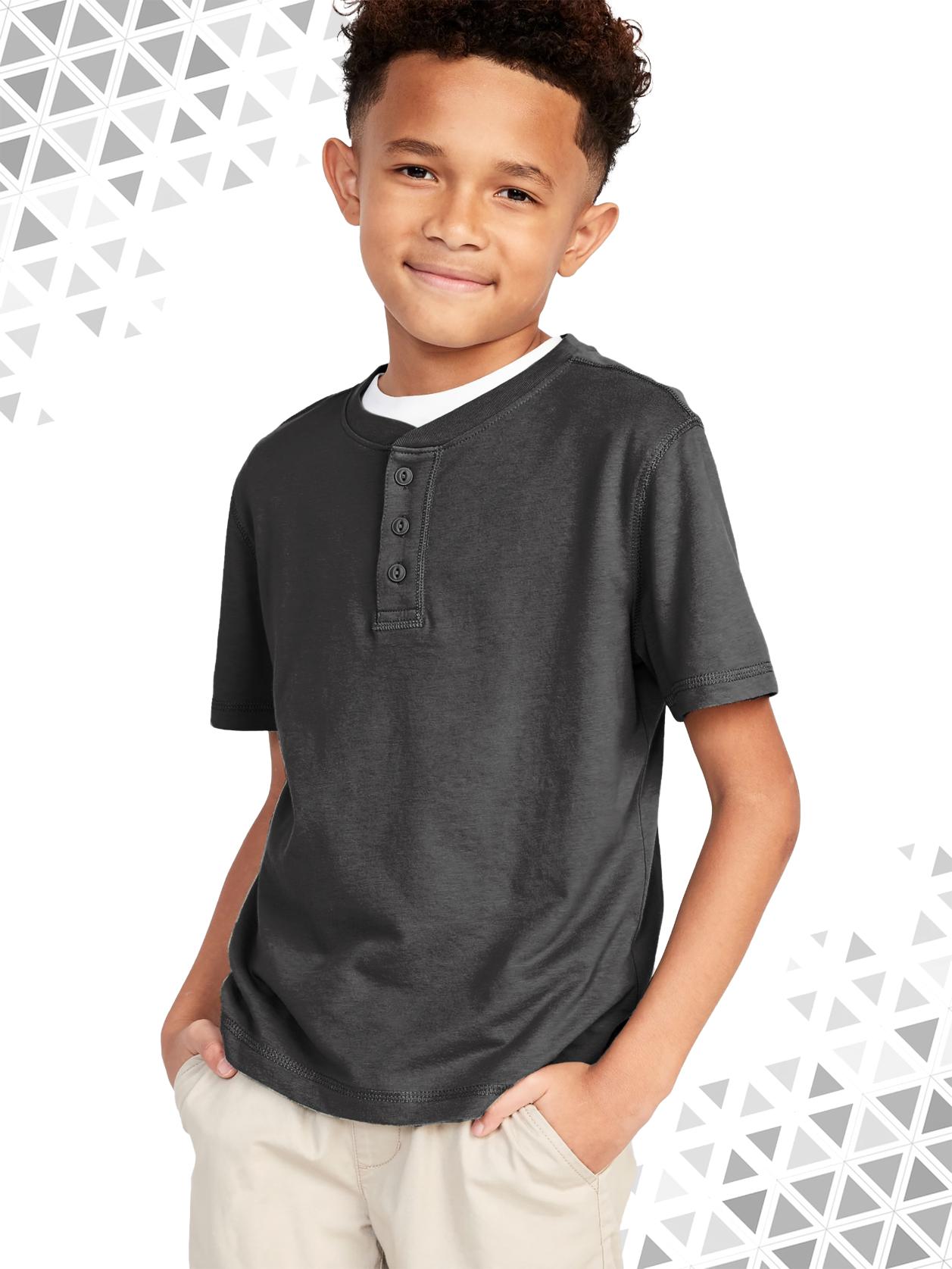 02 = Henley withModel - Black